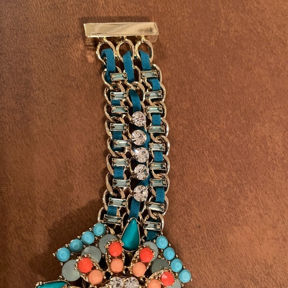 NWT 🎉Host Pick🎉 Zoe + Syd stunning bracelet- turquoise, coral and rhinestones - Picture 5 of 7